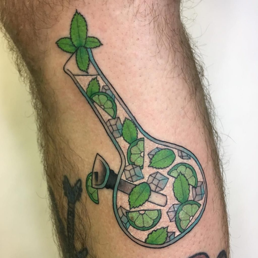 tattoo bong maconha