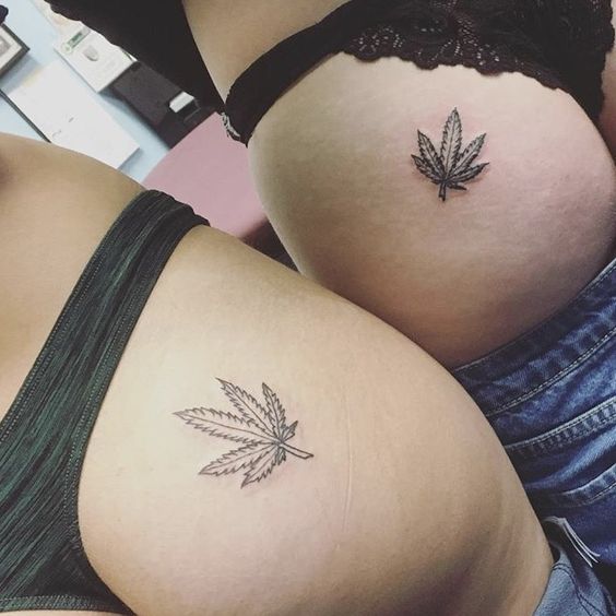 tatuagem de maconha na bunda