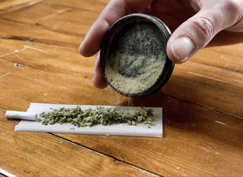 como fumar kief